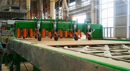 廣西國旭東騰人造板項(xiàng)目：首板下線！